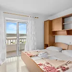 Jurica - Sea View & Boat Mooring *