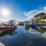 Jurica - Sea View & Boat Mooring Barbat na Rabu