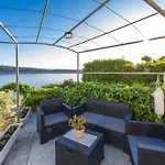 Apartment Jurica - Sea View & Boat Mooring