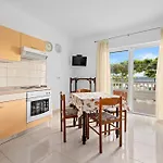 Jurica - Sea View & Boat Mooring Apartment Barbat na Rabu