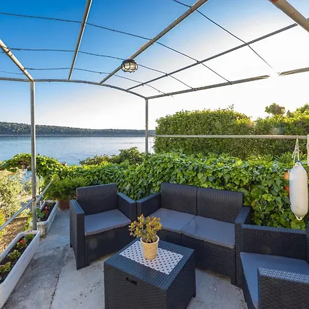 Apartman Jurica - Sea View & Boat Mooring