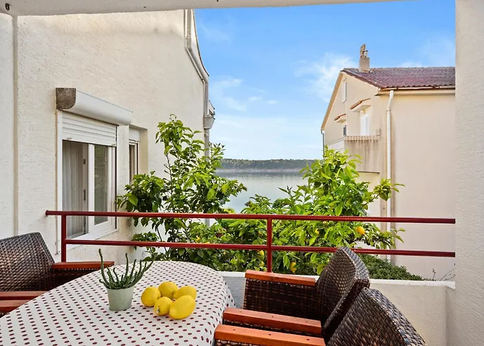 Jurica - Sea View & Boat Mooring Apartman