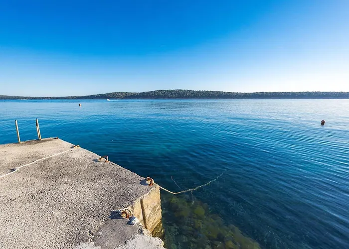 Jurica - Sea View & Boat Mooring *