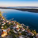 Jurica - Sea View & Boat Mooring *